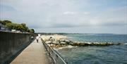 Promenade that comes from Mudeford Quay and leads to Avon Beach.